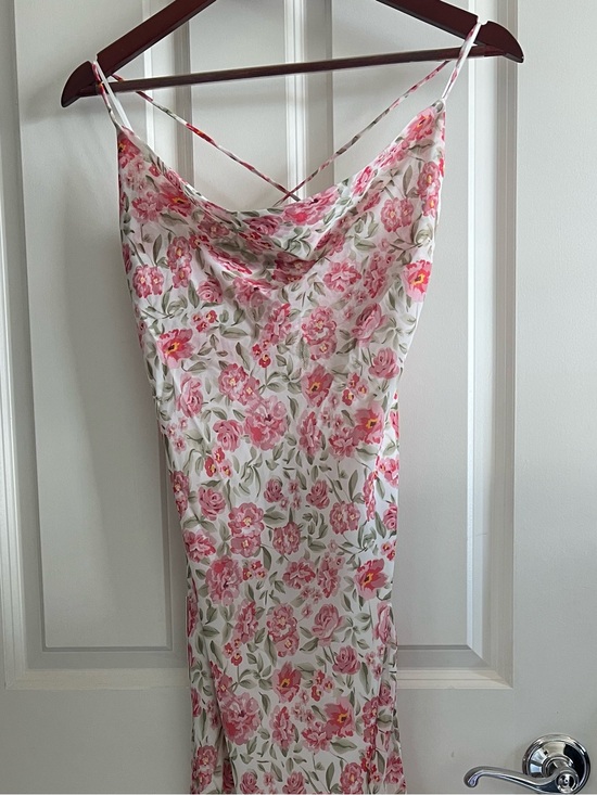 Bardot Dresses & Skirts - Bardot Pink & Green Floral Dress